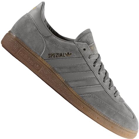 Sneaker von adidas in grau im Online Shop von SportScheck 